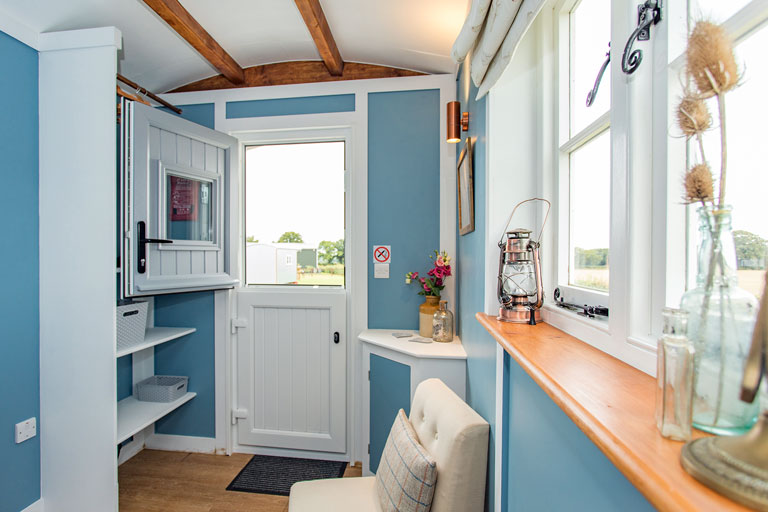 Photo of the view towards in the door in Jill Hoot